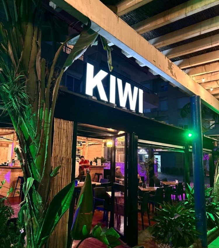 Fachada kiwi